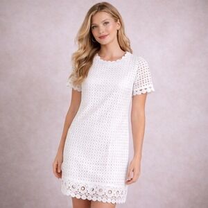 Lilly Pulitzer White Eyelet Scalloped Shift Dress Short Sleeve Size 2